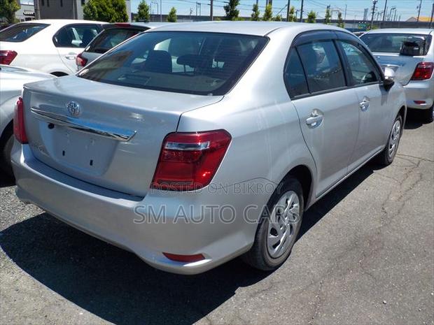Toyota Axio 2021 Silver