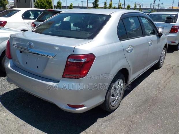 Toyota Axio 2021 Silver