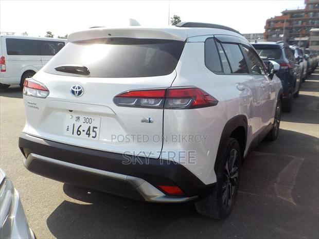 Toyota Corolla Cross 1.8 Hybrid FWD 2021 Pearl