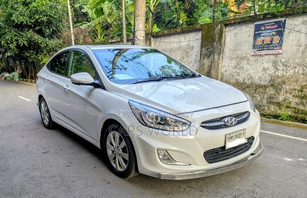 Hyundai Accent 2017 Blue
