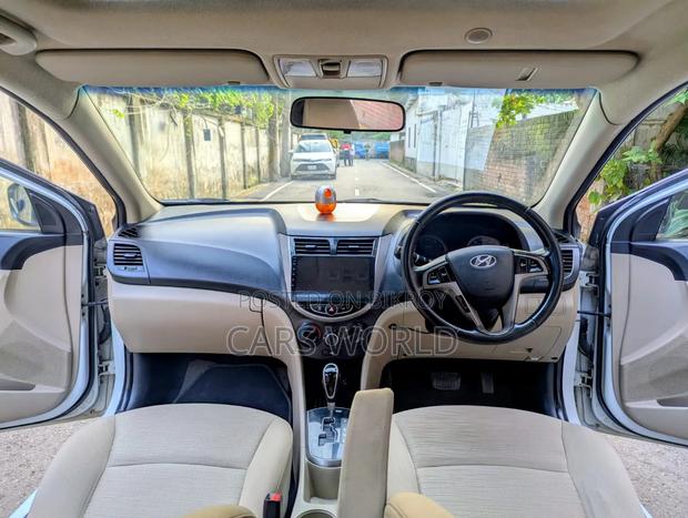 Hyundai Accent 2017 Blue