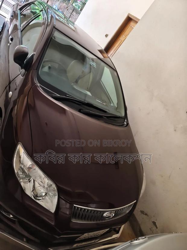 Toyota Axio 2009 Red