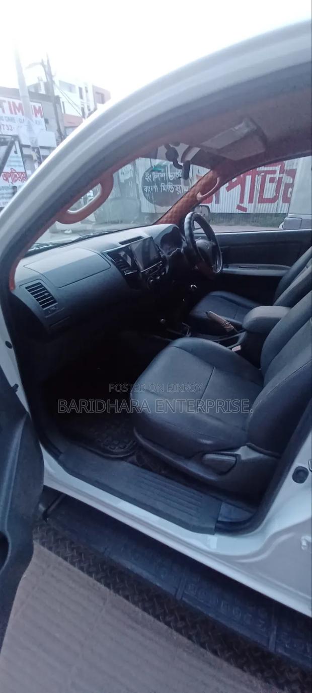 New Toyota Hilux 2012 White