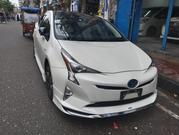 Toyota Prius 2018 Pearl for sale