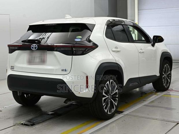 Toyota Yaris Cross 2021 Pearl