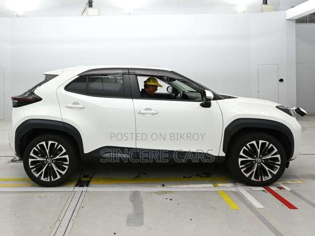 Toyota Yaris Cross 2021 Pearl
