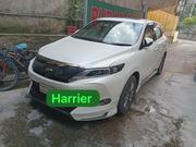 Toyota Harrier 2.0 4WD 2015 White for sale