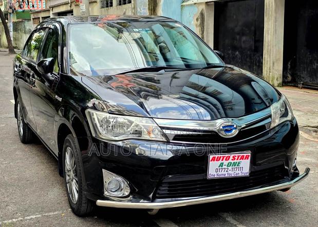 Toyota Axio 1.5 Hybrid 2WD 2014 Black