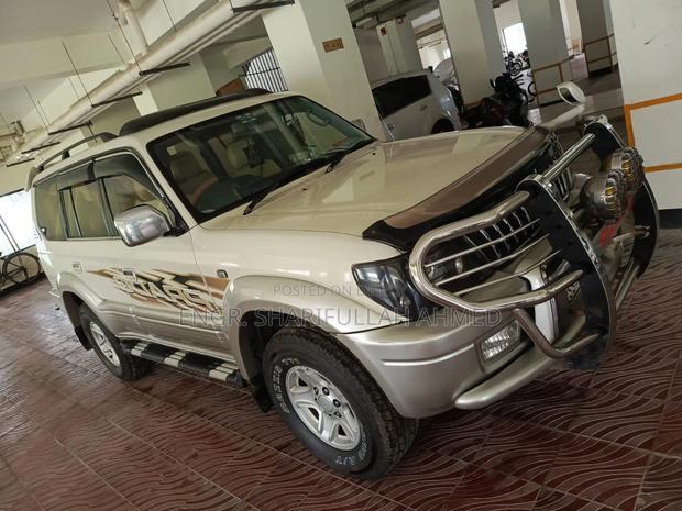 Toyota Land Cruiser Prado 1998 White