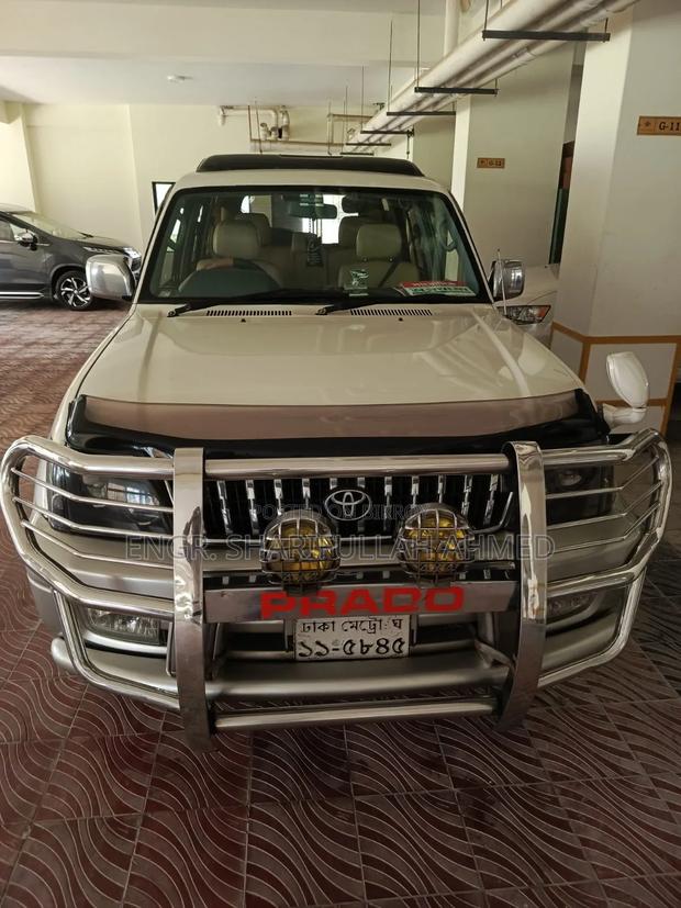 Toyota Land Cruiser Prado 1998 White