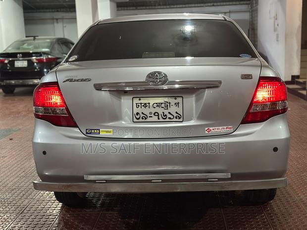Toyota Axio 2012 Silver