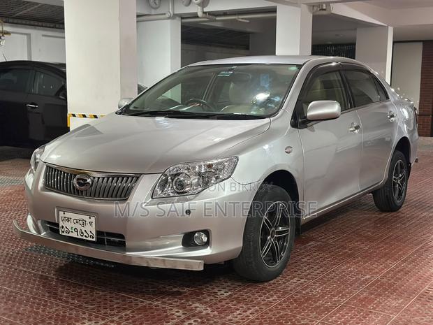 Toyota Axio 2012 Silver