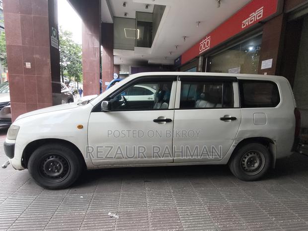 Toyota Probox 2003 White