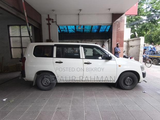Toyota Probox 2003 White