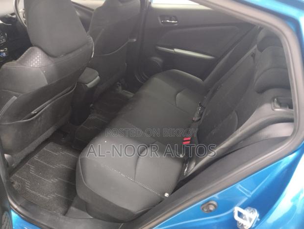 Toyota Prius 2020 Blue