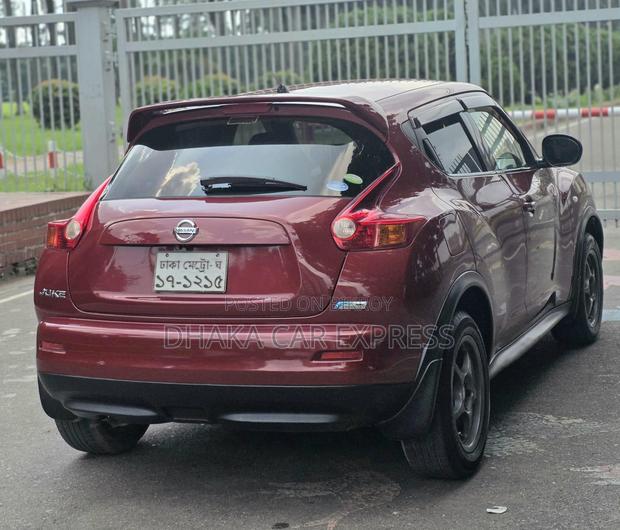 Nissan Juke 2012 Red