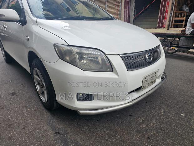 Toyota Axio 2011 White