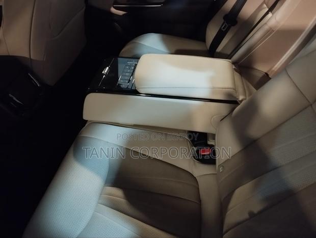 Toyota Crown 2020 Pearl