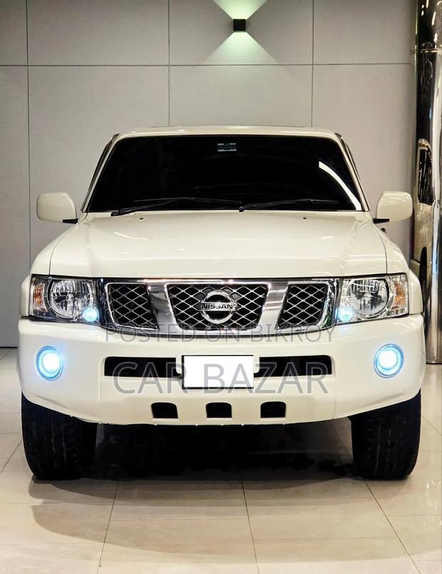 New Nissan Patrol 4.8 GRX Tiptronic 2009 White