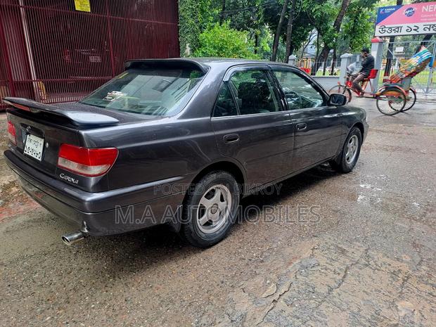 Toyota Carina 1997 Gray