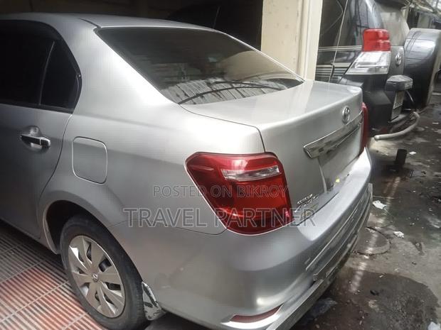 Toyota Axio 1.5 Hybrid G 2WD 2015 Silver