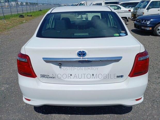 Toyota Axio 2021 Pearl