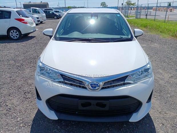Toyota Axio 2021 Pearl