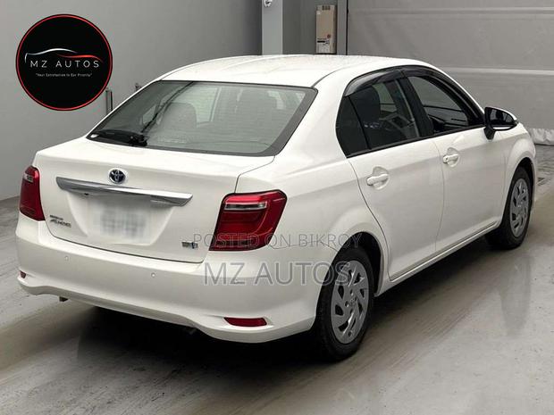 Toyota Axio 1.5 Hybrid G 2WD 2019 White