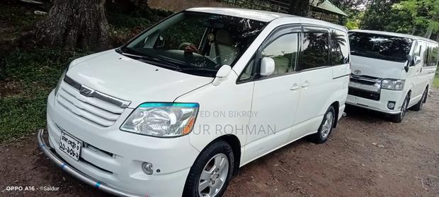 Toyota Noah 2003 Pearl