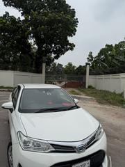Toyota Axio 1.5 Hybrid 2WD 2019 White for sale