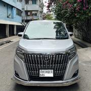 Toyota Esquire 2018 Silver for sale