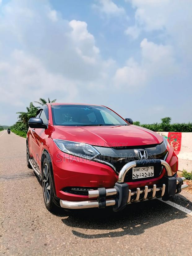 Honda Vezel 1.5 Hybrid 2WD 2016 Red