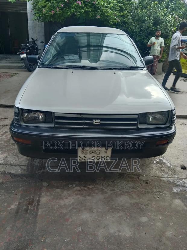 Toyota Corolla Station Wagon 1991 White