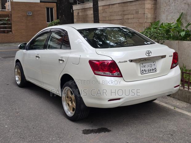 Toyota Allion 2010 Pearl