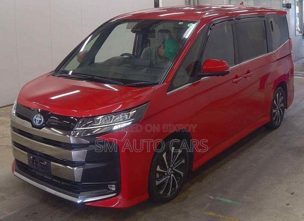 Toyota Noah 2024 Red