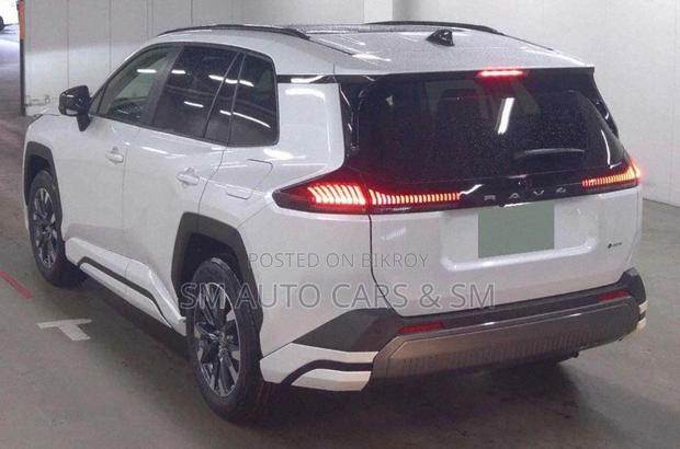 New Toyota RAV4 2026 Pearl