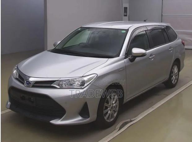 Toyota Corolla Fielder 2020 Silver