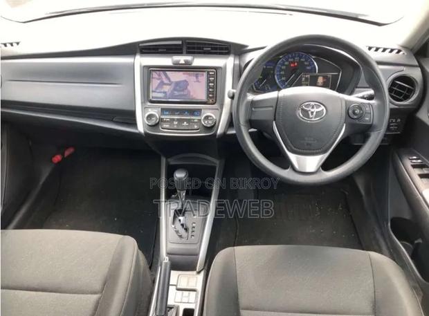 Toyota Corolla Fielder 2020 Silver