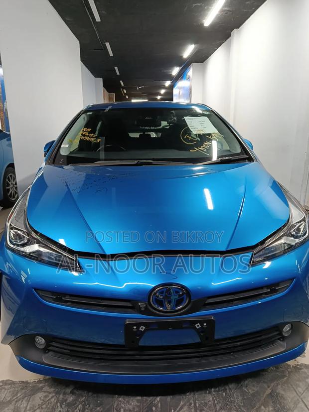 Toyota Prius 2020 Blue