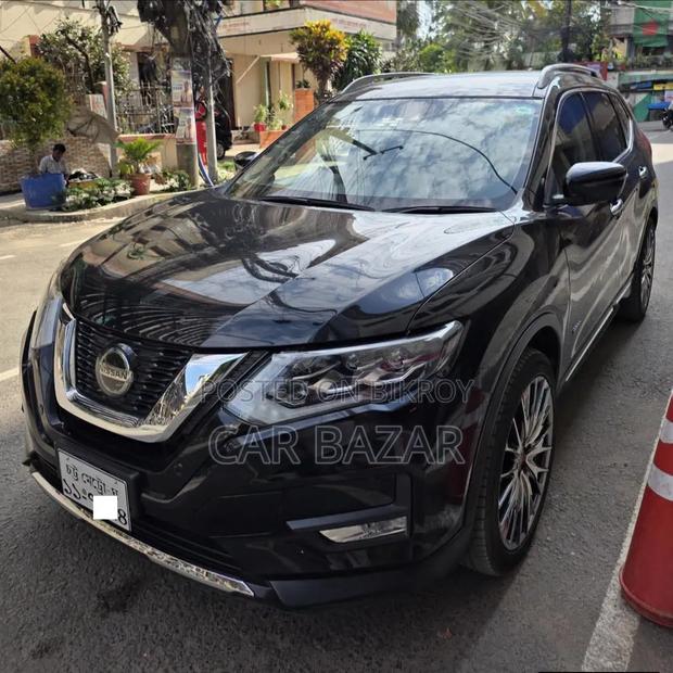 Nissan X-Trail 2.0 Hybrid FWD 2020 Black