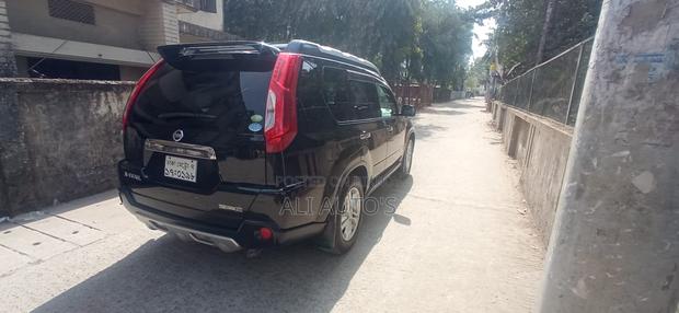 Nissan X-Trail 2010 Black