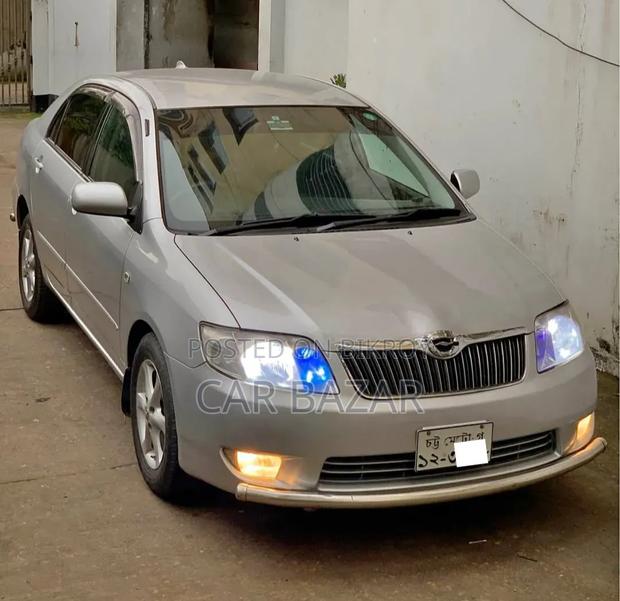 Toyota Corolla 2004 Silver