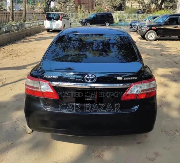 Toyota Premio 2011 Black