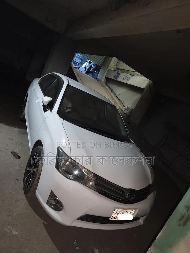 Toyota Axio 2013 White