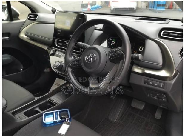 Toyota Aqua 2021 White