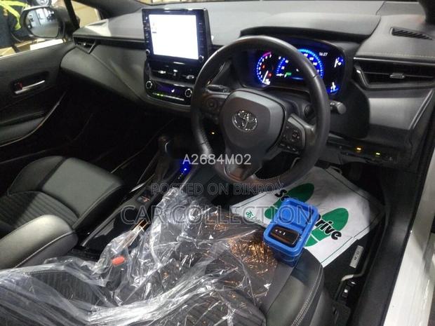 Toyota Corolla 2021 Pearl