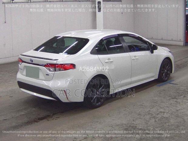 Toyota Corolla 2021 Pearl
