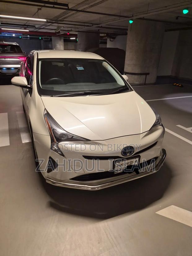 Toyota Prius 2015 Pearl