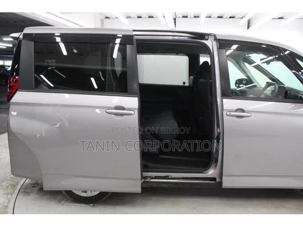 Toyota Noah 2022 Brown