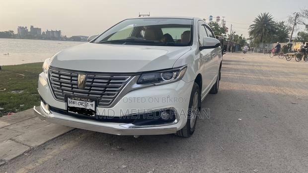 Toyota Premio 2015 Pearl